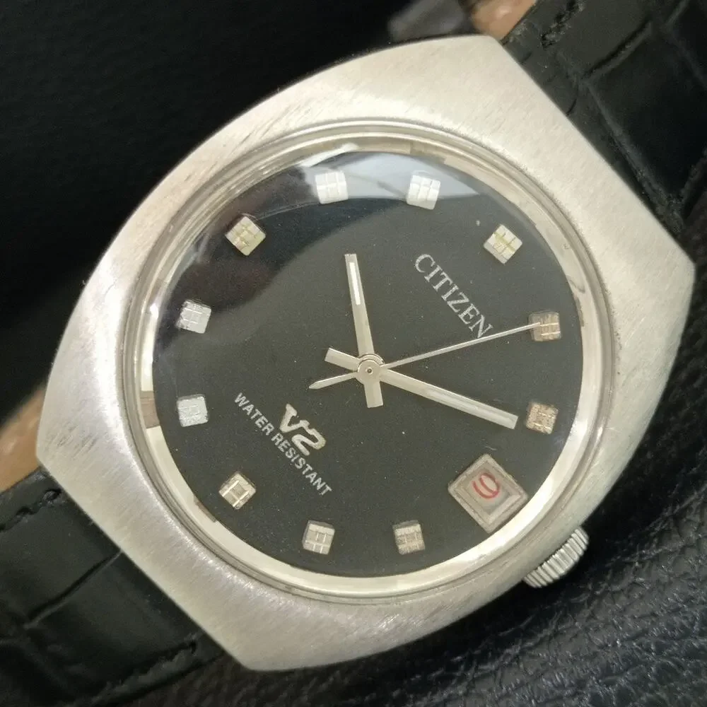 Vintage 1972 Citizen Manual Wound Mens Silver Watch W/Date & Crystal accents